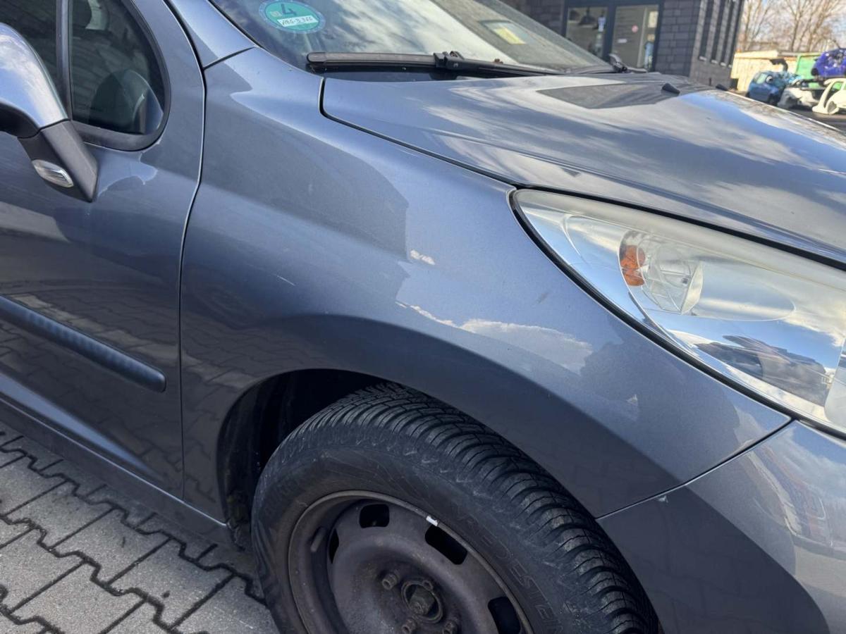 Peugeot 207 original Kotfl&uuml;gel vorn rechts KTH Thorium Grau Bj.2010